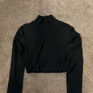 black crop turtle neck